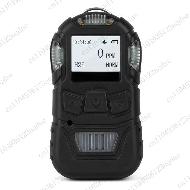 4 Gas Detector Detector connected to computer USB charger