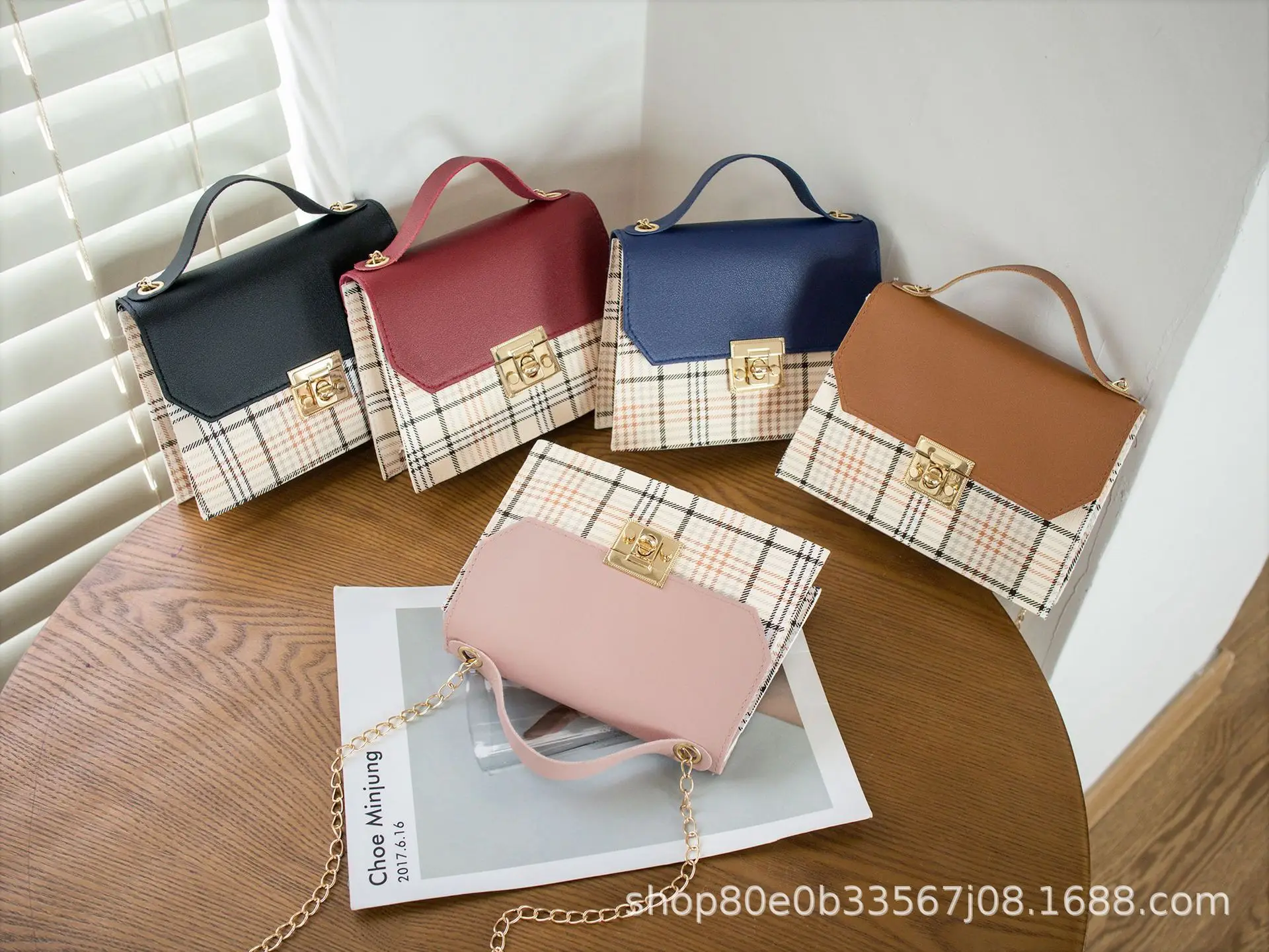 Korean version of women's handbags2024 foreign trade trendy bag fashionable simple plaid small square bag