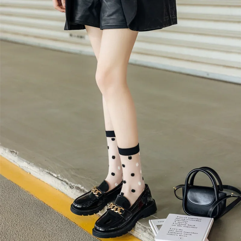 Fashion pointed Crystal Silk Socks Ultra-thin Harajuku Retro Crew Socks 3D Sexy Lace Mesh Fishnet Transparent Woman Sock Summer