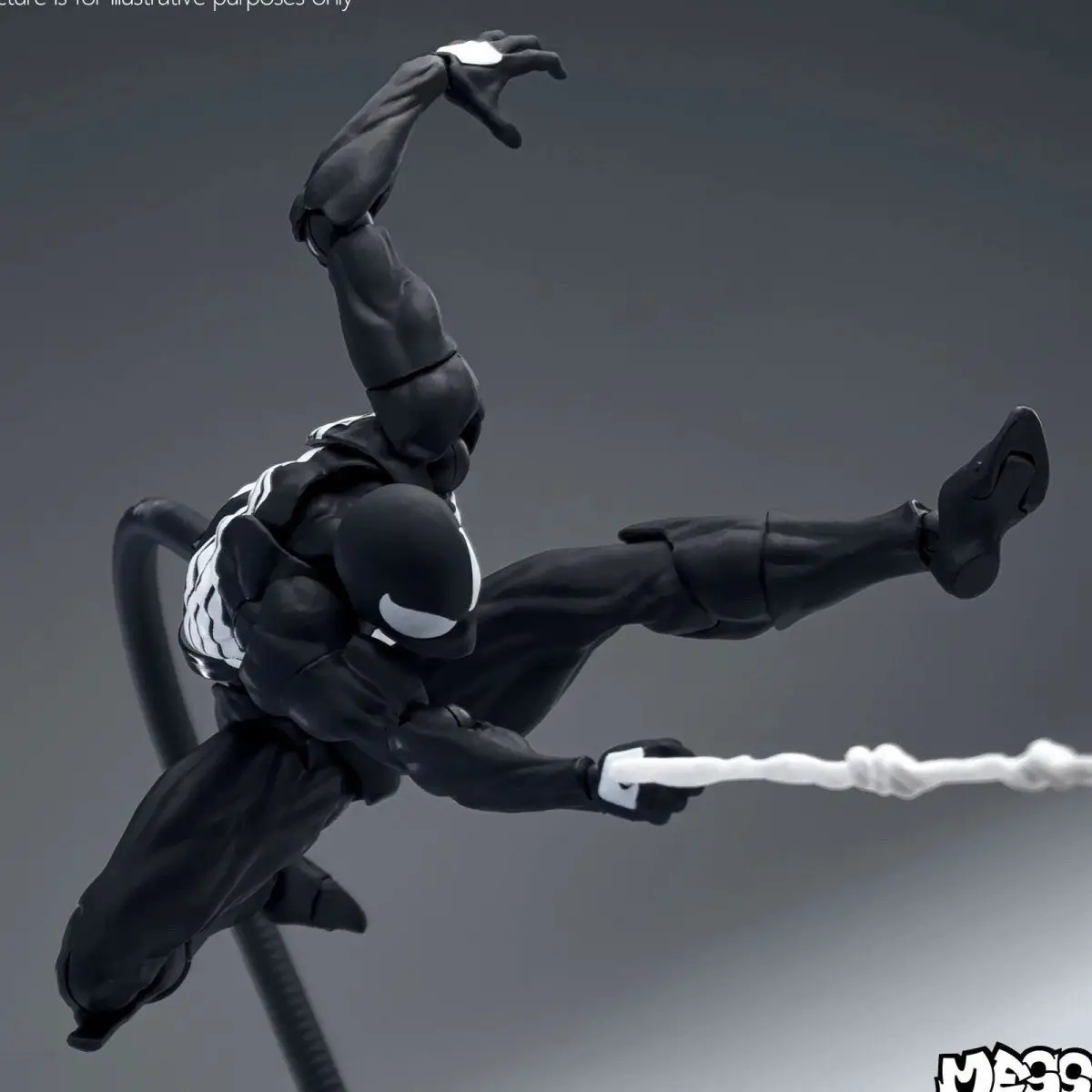 MESS TOYS Black Neighbor Symbiosis Spider-Man Anime Figura Black Venom Battle Clothes Modello congiunto Desk Decor Collection Toy Gift