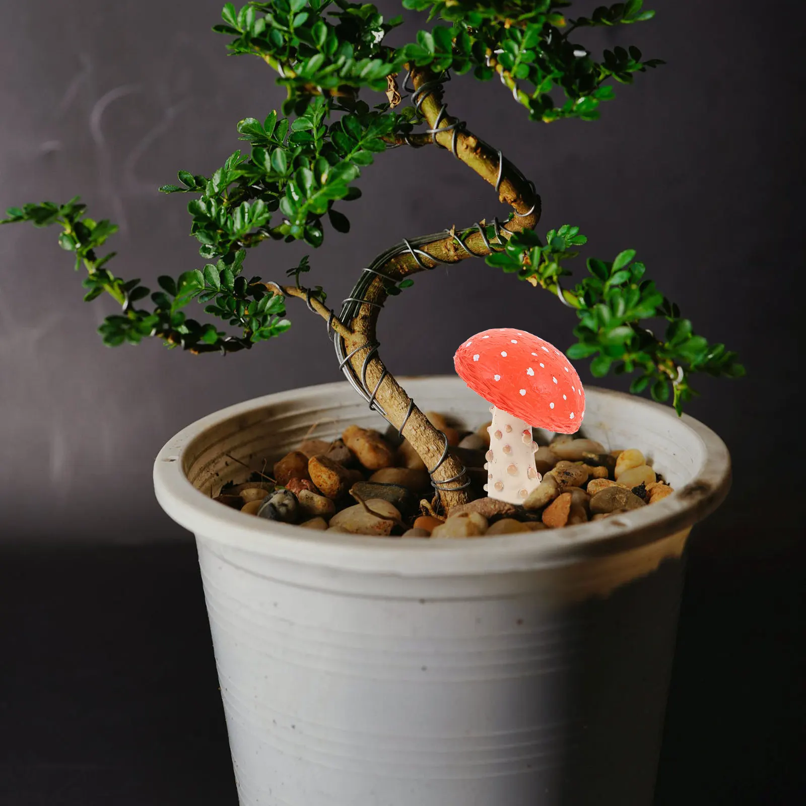 

Mushroom Sculpture Resin Large Realistic Garden Decor Decorative Yard Ornament Landscape Outdoor Adornment Mushrooms Figurine