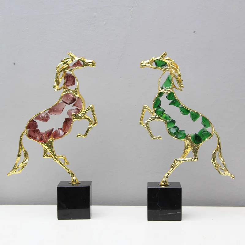 

Modern light luxury creative hollow horse ornament office living room entrance TV cabinet wine cabinet bookcase decoration