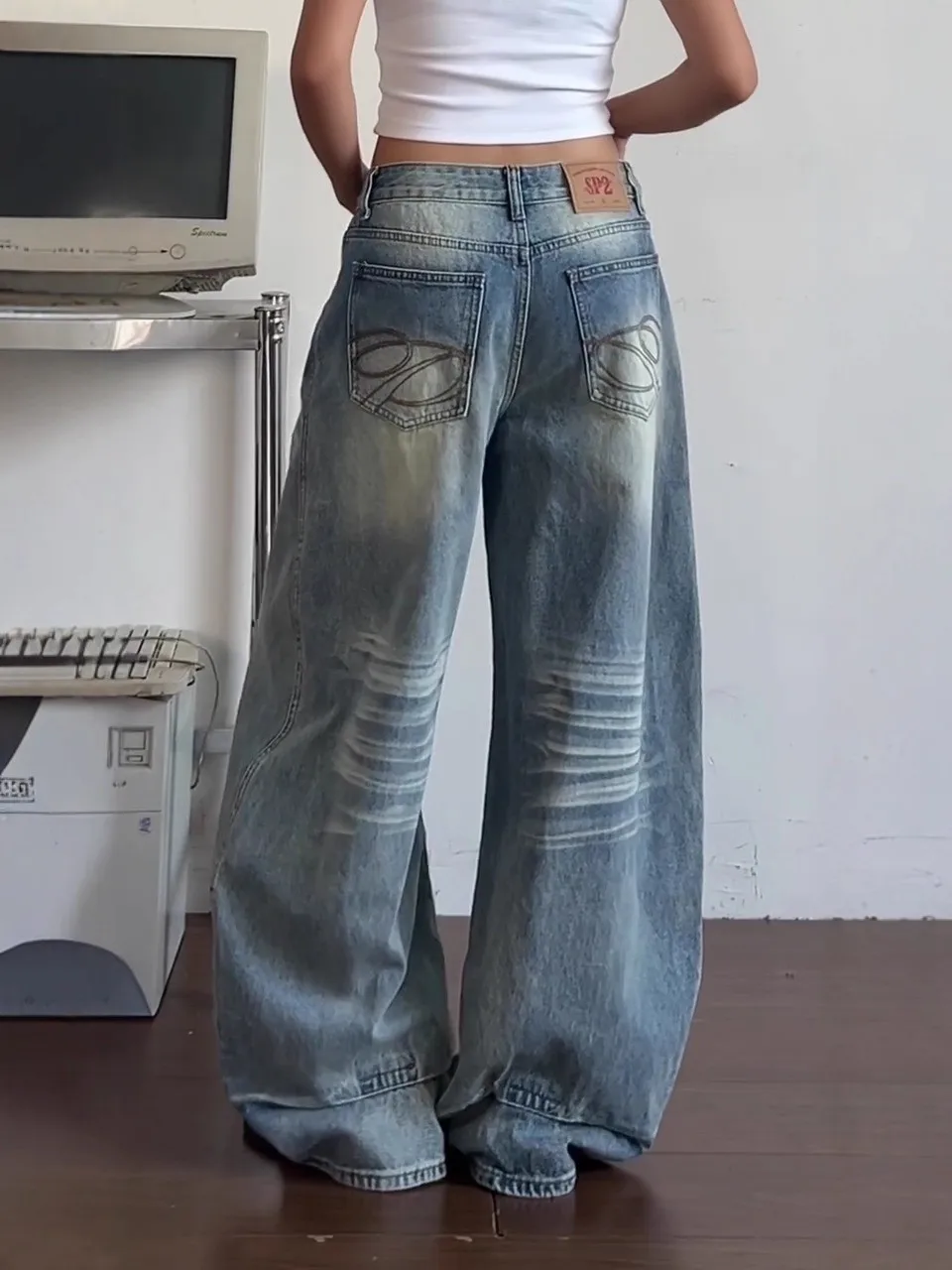 

Large Size American Retro Embroidered Denim Pants Women's Autumn Winter High Waist Washed Loose Slim Wide Leg Floor-Length Pants