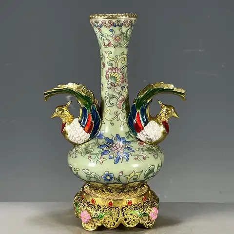 Chinese antiques and antiques collection Qing Dynasty Qianlong period copper inlaid pink flower pattern appreciation vase