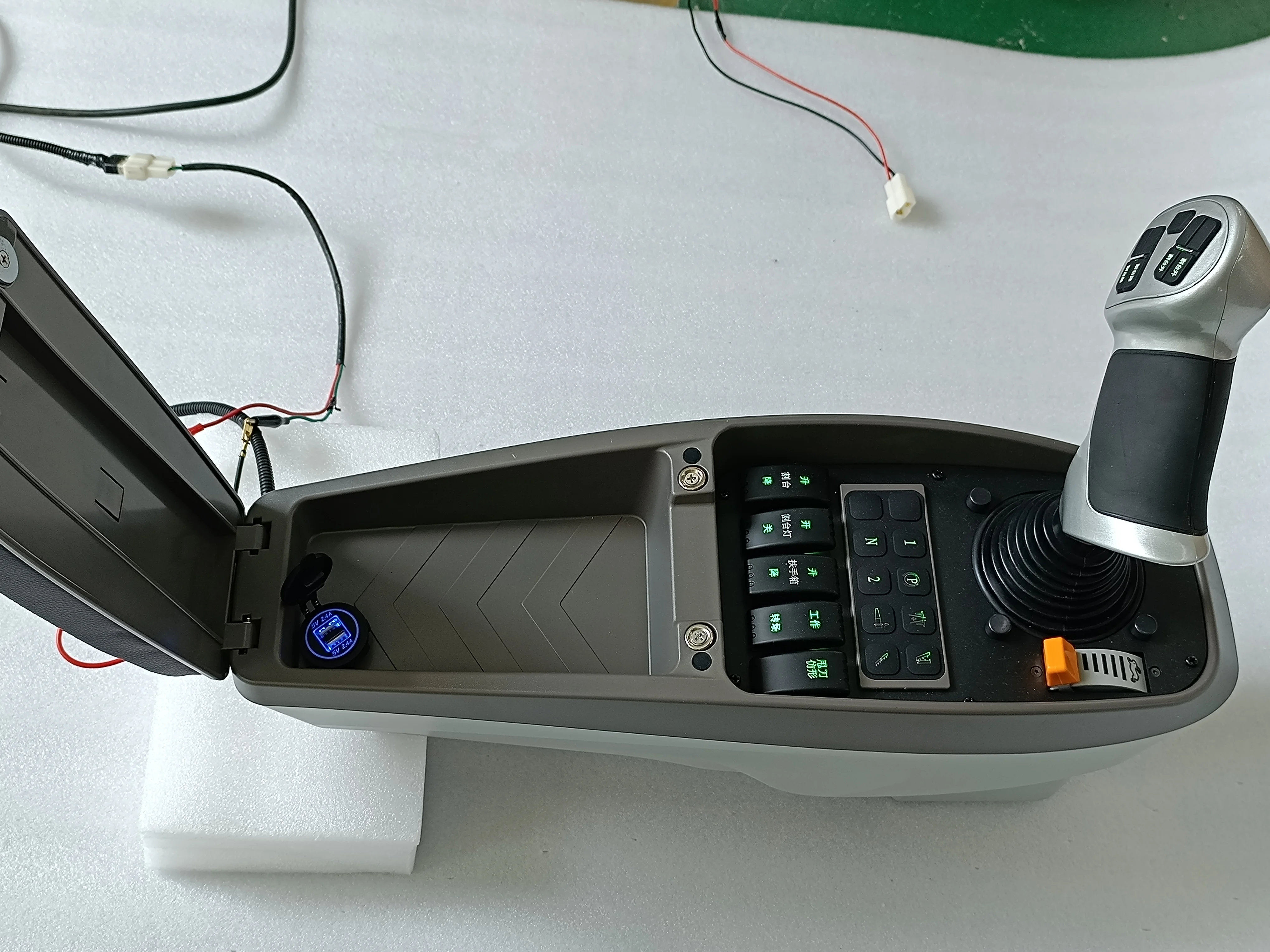 Modular Armrest Box 1-Year Warranty for Agricultural Equipment