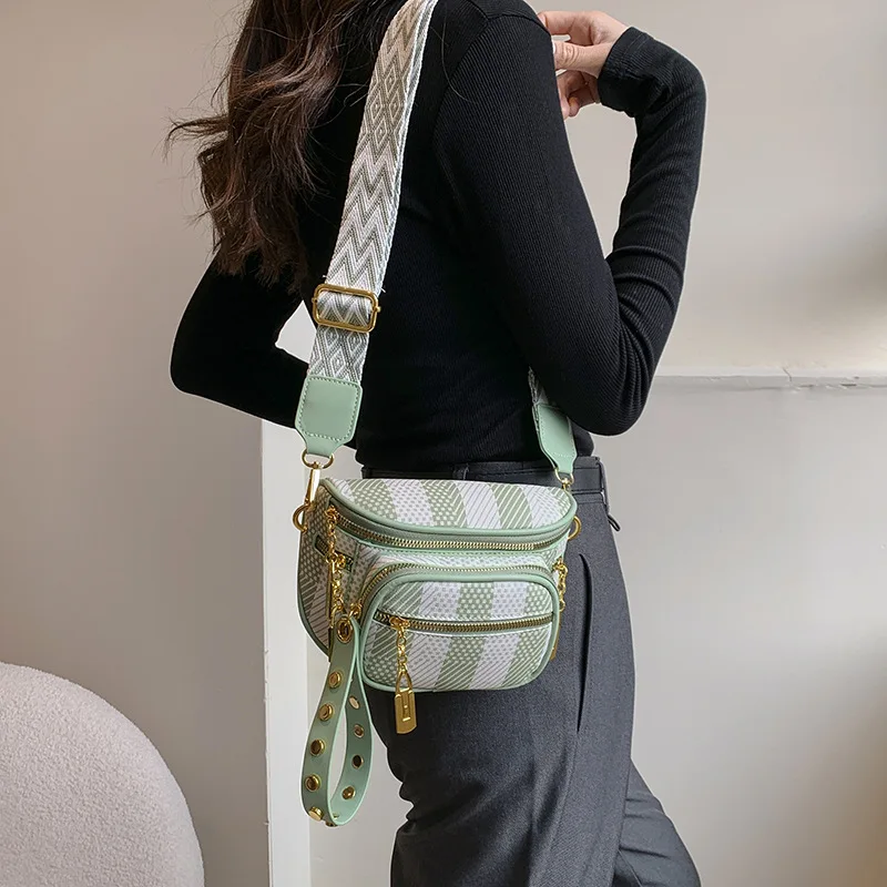 KK 2024 Chess And Card Checkered Chest For Women\'s Mobile Phone Versatile Instagram Popular Small Crowd New Year Crossbody Bag