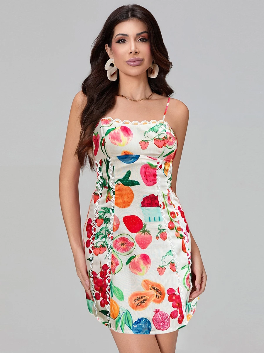 女性のビーチミニドレスノースリーブスパゲッティストラップフルーツプリント A ラインドレスサマーパーティードレス