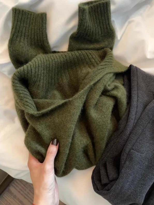 

Мягкий уютный женский вязаный свитер большого размера, свободного кроя, для осени и зимы, облегающий базовый слой, в корейском стиле, для повседневной носки