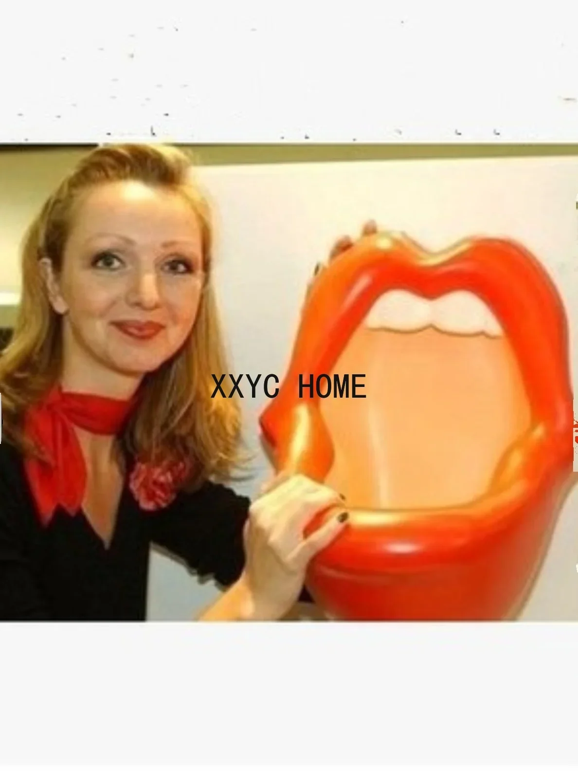 

Креативный детский писсуар в форме красных губ для мальчиков