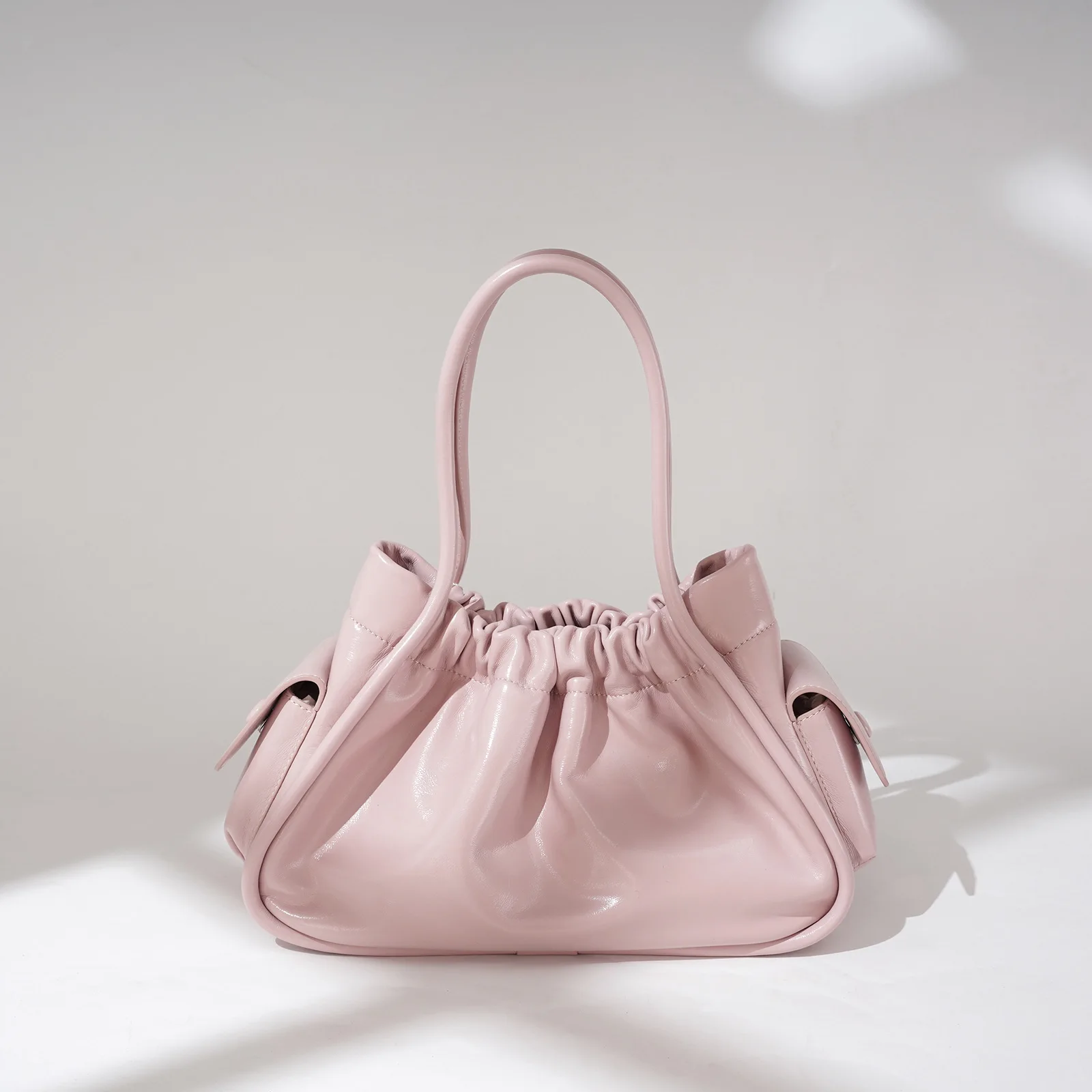 

2025new Minimalist Solid Color Cloud Bag Genuine Leather Large Capacity Handbag Fashionable Glossy Single Shoulder Crossbody Bag