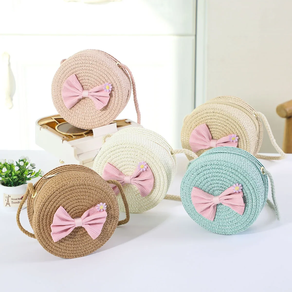 Fashion Round Woven Bow Girls Crossbody Bag Simple Baby Kids Beach Purse Clutch Casual Straw Flower Children\'s Shoulder Bags