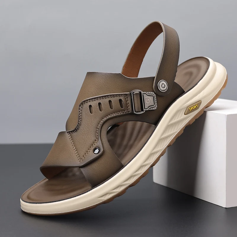 Summer New Men's Cowhide Comfortable Soft Soled Casual Sandals Fashionable Popular Outdoor Breathable and Non Slip Beach Shoes