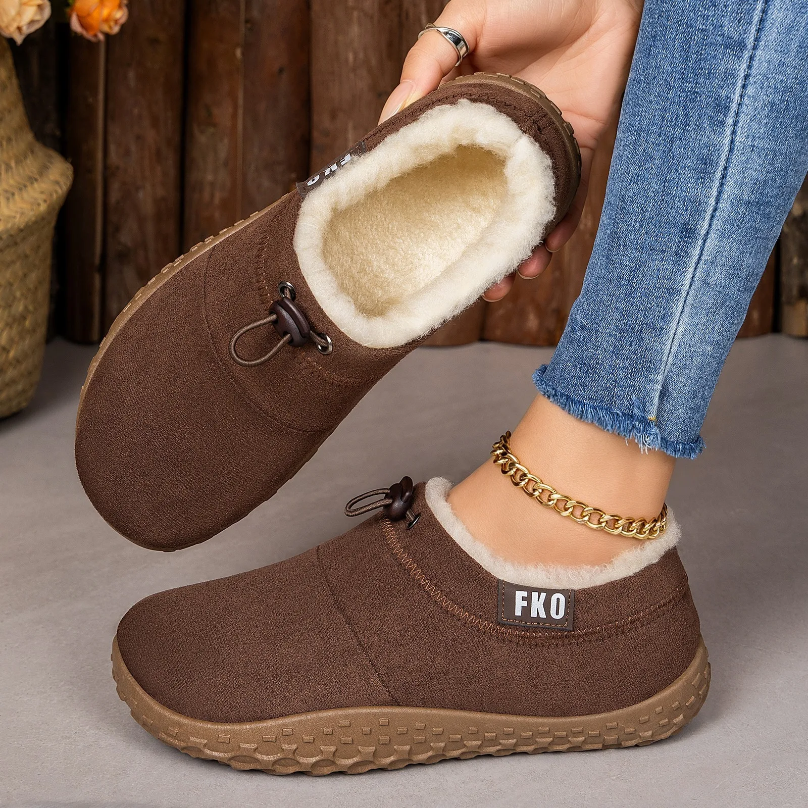 Damen-Winterschuhe mit Fleece-Futter, zum Überziehen, mit Kordelzug am Schaft, warm, rutschfest, flache Stiefeletten, für den Außenbereich, lässig, kurze Schneestiefel. – Detail 3