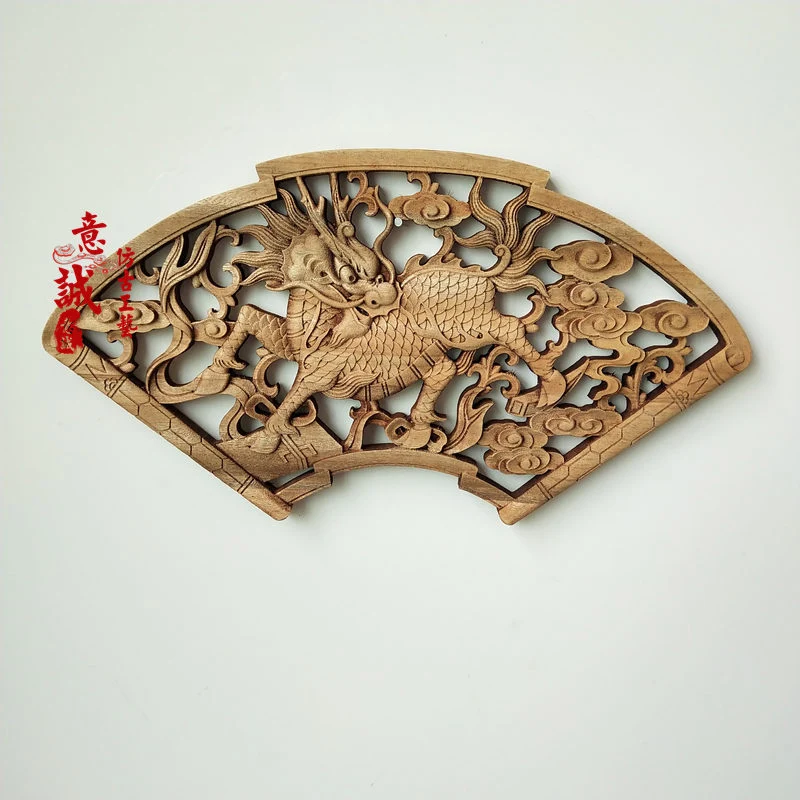 Chinese Woodcarving Ornament Wall Hanging Camphor Wood 3d Exquisite Dragon Phoenix Flower Carving Craft Home Decoration Vintage