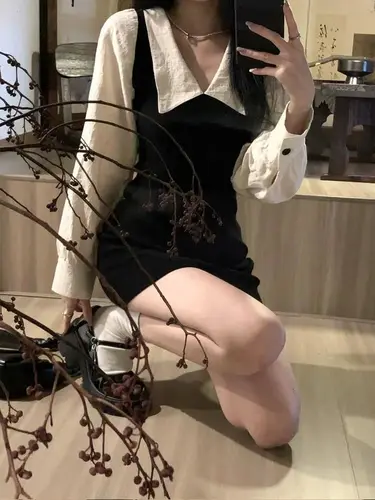 Imagen 2 del producto Minivestidos Preppy de manga larga para mujer, estilo coreano a la moda, bonito y Sexy, cuello Peter Pan, corte en A, falso, 2 uds., Vestidos informales elegantes