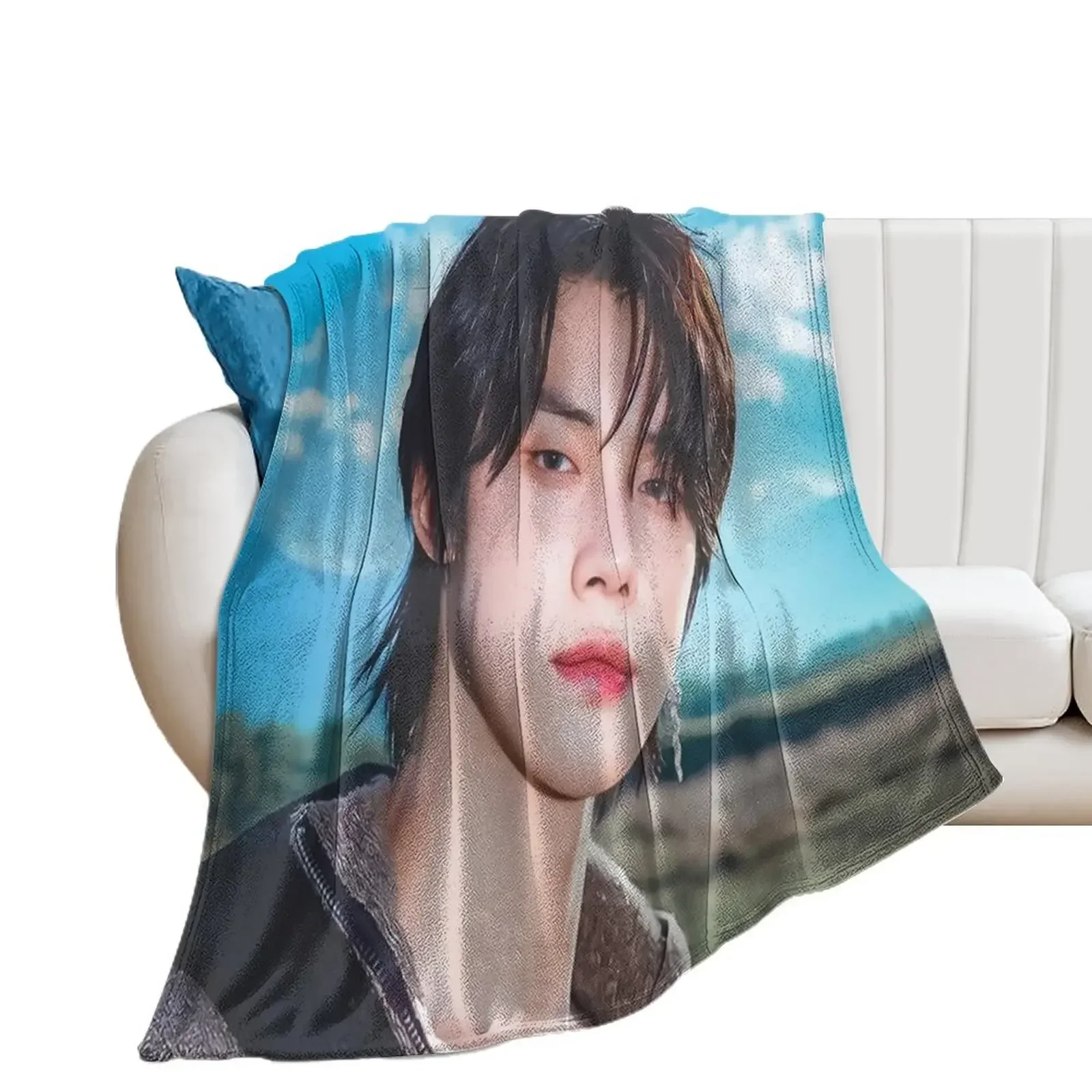 Yeonjun Throw Blanket Flannels Designers Blankets