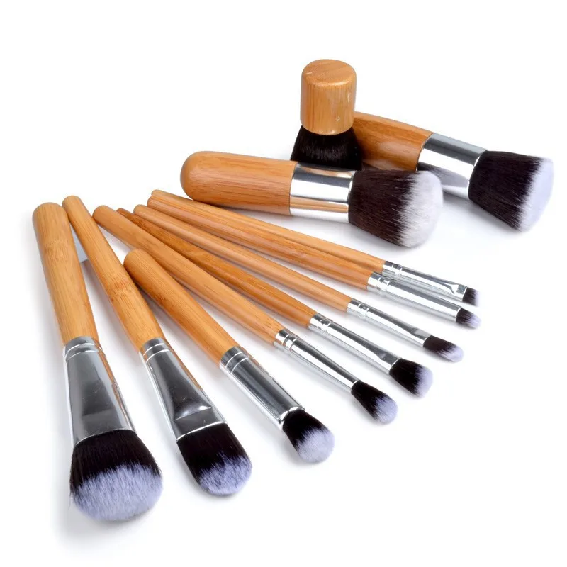 مجموعة 11 في 1 من فرش المكياج بمقبض من الخيزران الطبيعي مع حقيبة ملابس وكريم أساس ومزج فرشاة من الألياف الناعمة أداة مكياج لمستحضرات التجميل