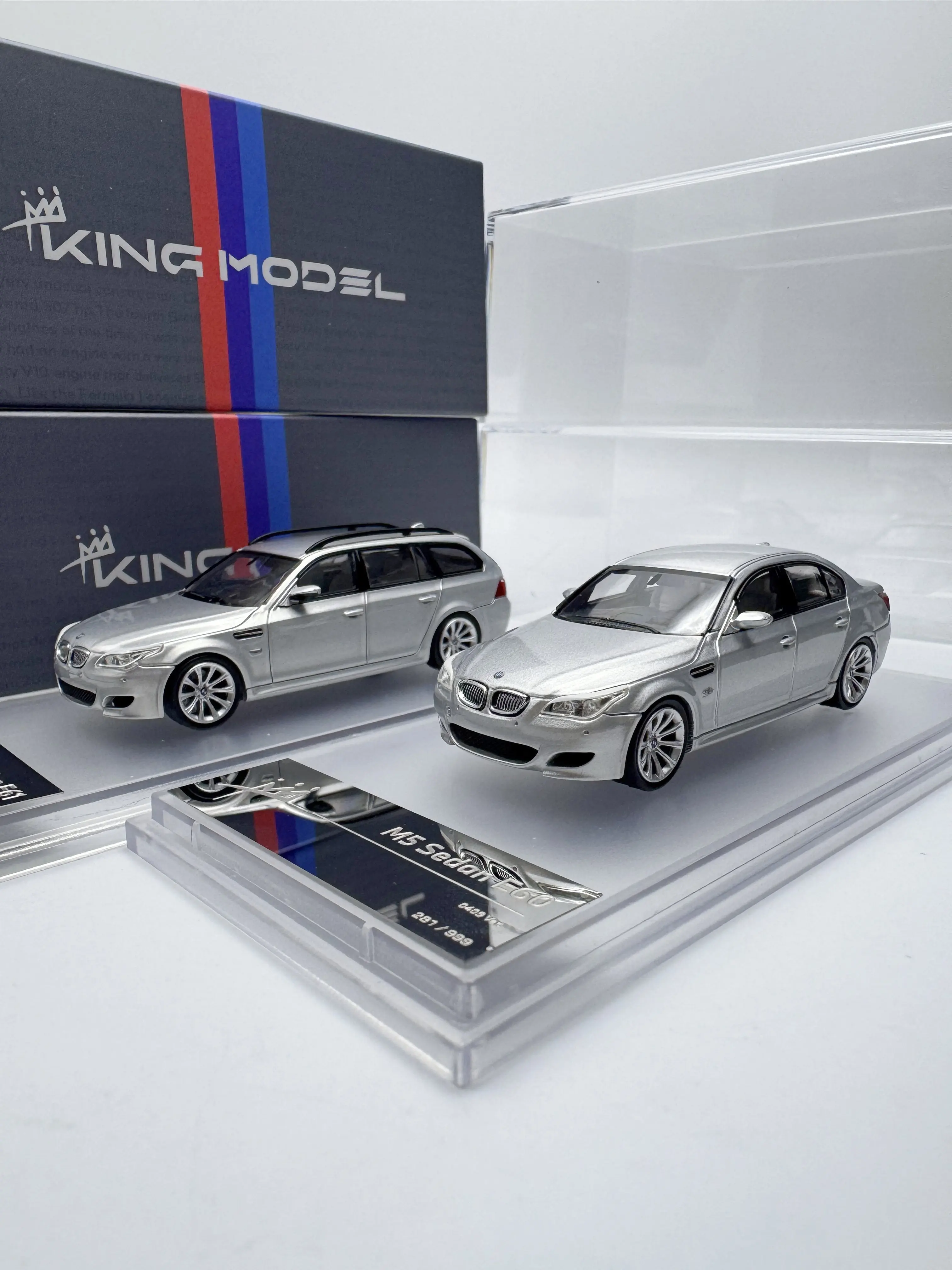 Modèle King 1:64 M5 E60 E61 Saloon Touring en alliage