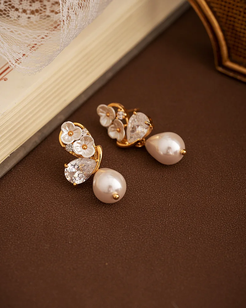 Pearl Earrings with Vintage Floral Design, Mid-century Chic Style, Elegant Zircon Stone Studs for Women Girl