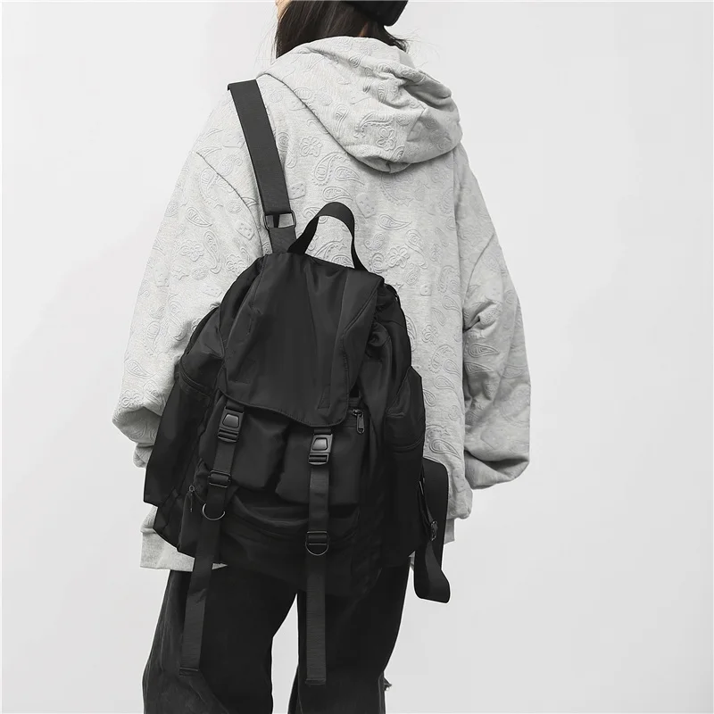 Solid Black Men\'s Backpacks Cool Streetwear Style Man Backpack Harajuku Large Capacity School Bags Waterproof Nylon Bags for Men