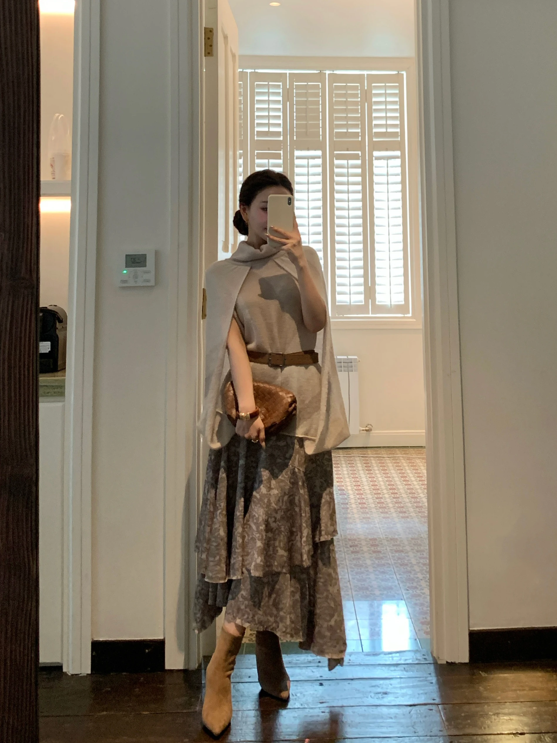 

Feng Xinng Senyu Design Cowl Ne Knitted Top mid Waist Printed Asymmetrical Skirt Faion Set Women's Spring Wear