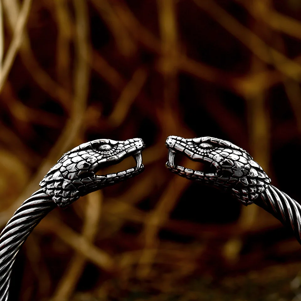 Double Snake Heads 316L Titanium Steel Biker Punk Style Adjustable Serpent Bangle