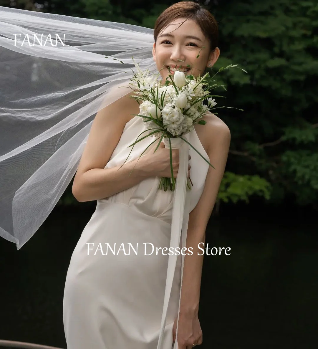 

FANAN Pearls Neck Elegant Korea Wedding Dresses 웨딩드레스 Zipped Back Ivory Satin Ruched Sheath Custom Made Bride Gowns Plus Size