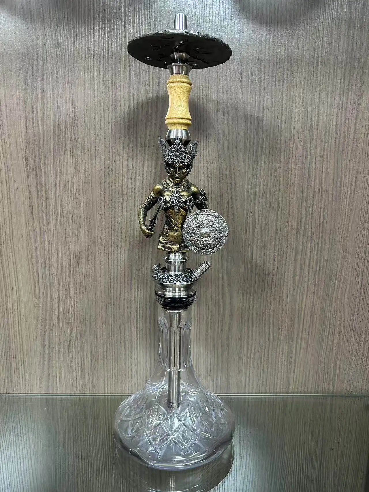 Maklaud Cold Golda Hookah Shisha Set High Quality 304 Stainless Steel Large Hookah with Glass Bottle Single Pipe view 4