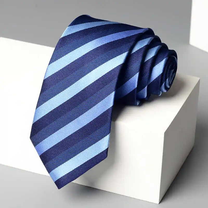 

High Quality Blue and Navy Striped Tie For Men's Business Banquet Casual Shirt Accessories Standard 7CM Hand Knotted Necktie