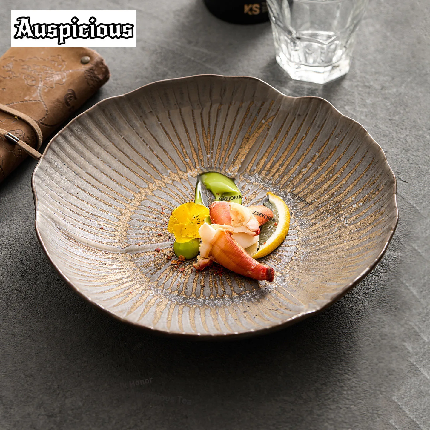Retro Gilt-glazed Ginkgo Leaf Ceramic Serving Plate Soup Plate Candy Bar Salad Dish Hot Pot Pasta Steak Tray Kitchen Dinnerware