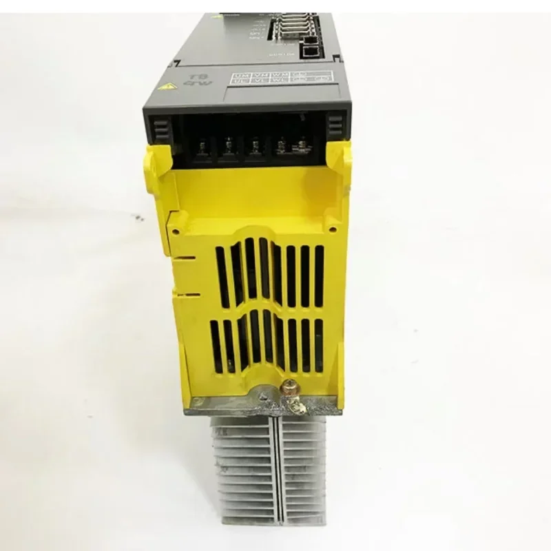 New A06B-6096-H218  Servo Drive in good Condition