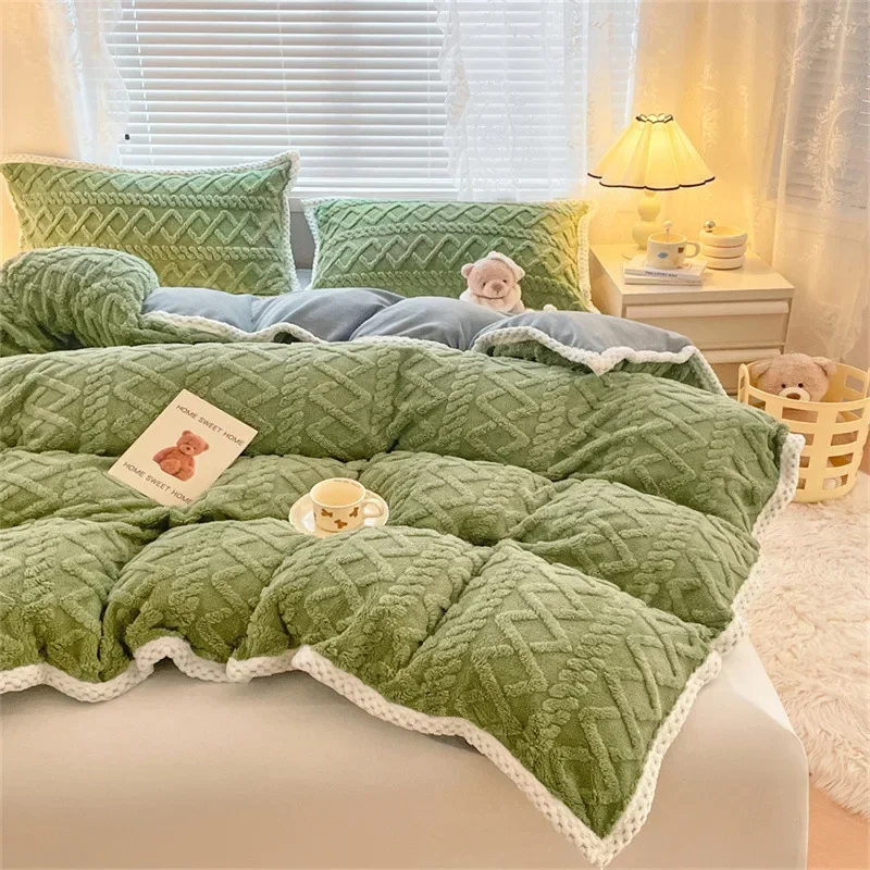 2024 new home skin-friendly and comfortable new 220 grams Tafu fleece quilt cover dual-purpose milk fleece blanket