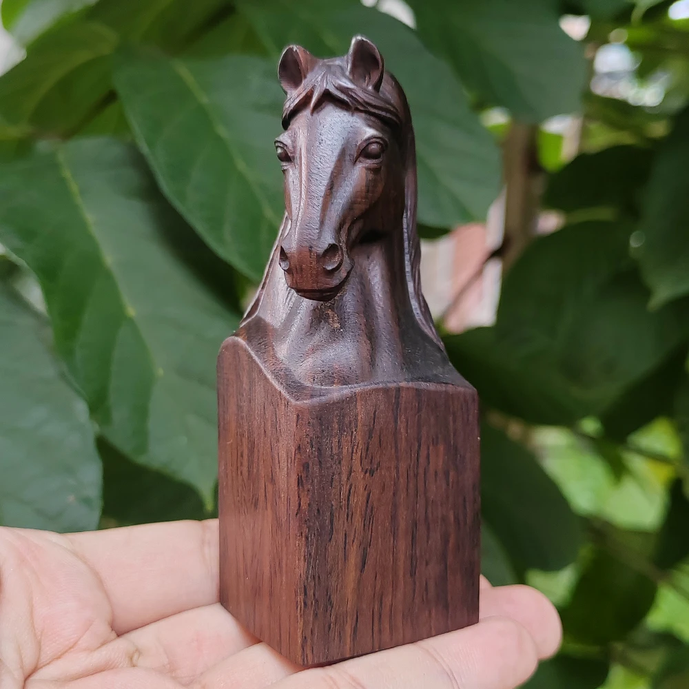 Hand-Carved Horse Head Wood Carving Ornament, Traditional Style, Chinese Style, Suitable for Desktop Decorations, Party Decorations, Housewarming Gifts, Bedroom, Back-To-School Season Gifts, New Year Gifts, Study Room