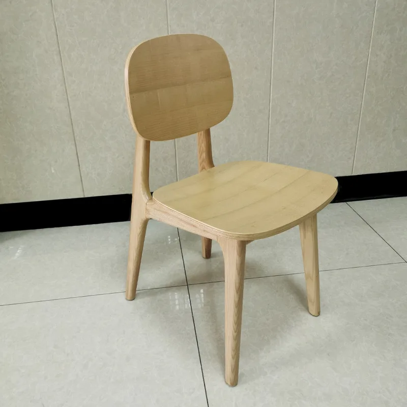 

Обеденный стул из цельного дерева в японском стиле, повседневный стул со спинкой в магазине чая с молоком, повседневный стол и цвет стула на выбор