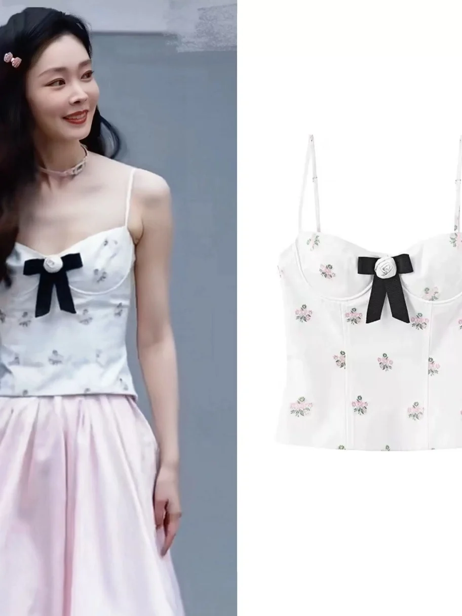 

Short Floral Print Halter Neck Vest Top Women's Summer 2025 New Style Fishbone Wrap Chest Tank Top Slim Fit Commute Style