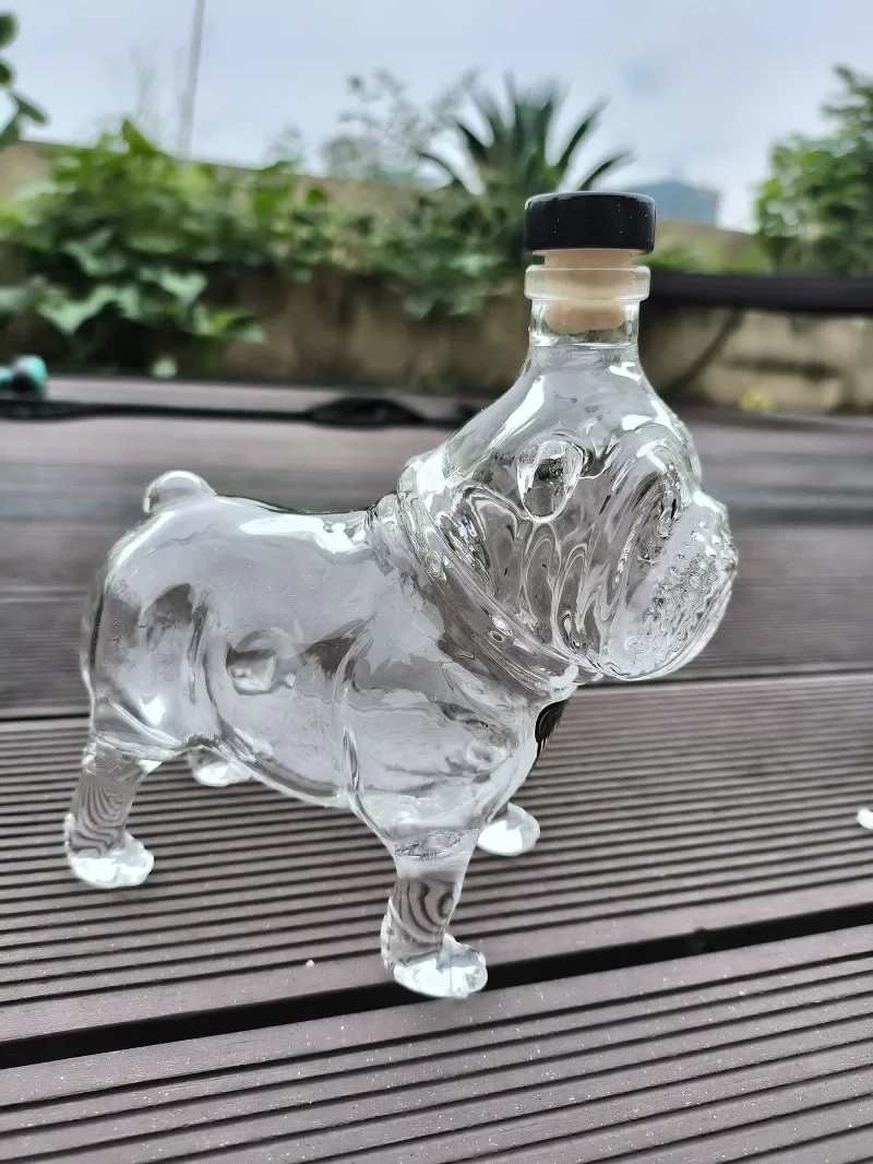 320ML Funny French Bulldog Whiskey Bottle Vodka Wine Bottle Wine Glass Dispenser Glass Bottle Thickened Whiskey Decanter