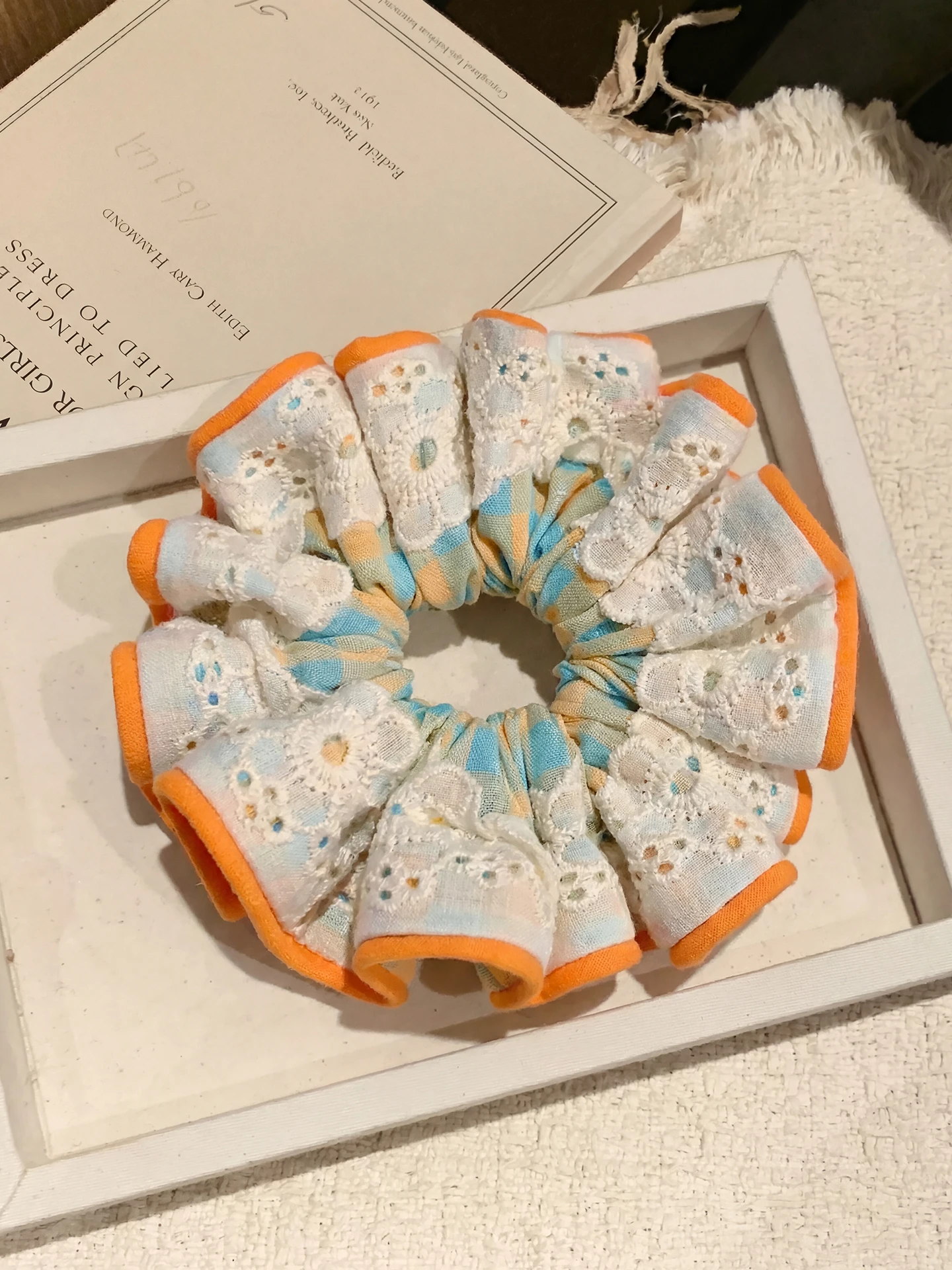 elasticos-de-cabelo-femininos-azul-e-laranja-xadrez-com-renda-elasticos-de-cabelo-doces-e-versateis-para-coques