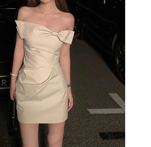

2026 Striped High-end Bow Strapless Dress for Women