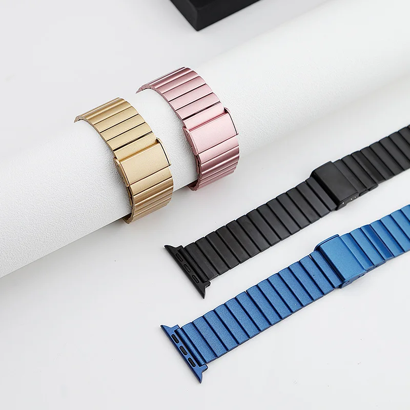 Stainless Steel Metal Wristband Bracelet For Apple Watch 38/40/41mm  42/44/45/46mm Bracelet for Iwatch Series 10 9 8 7 6 5 4 SE image 4