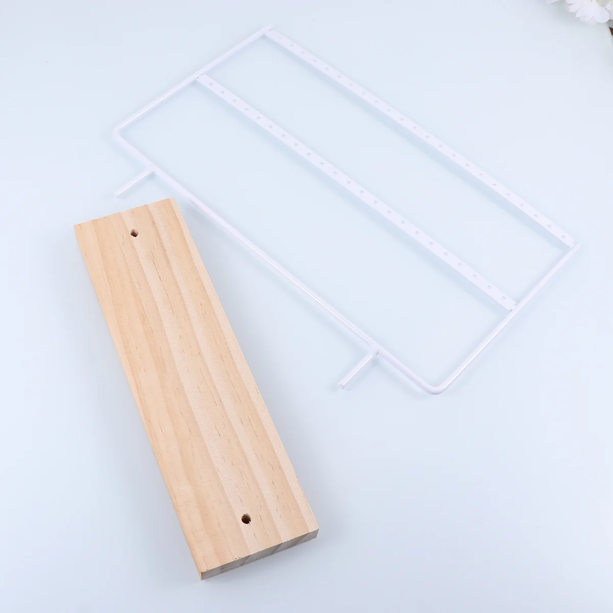 

Earring Display Rack White Resin DIY Ornament Tutu Skirt Jewelry Storage Stand Necklace Bracelet Organizer for Dressing Table
