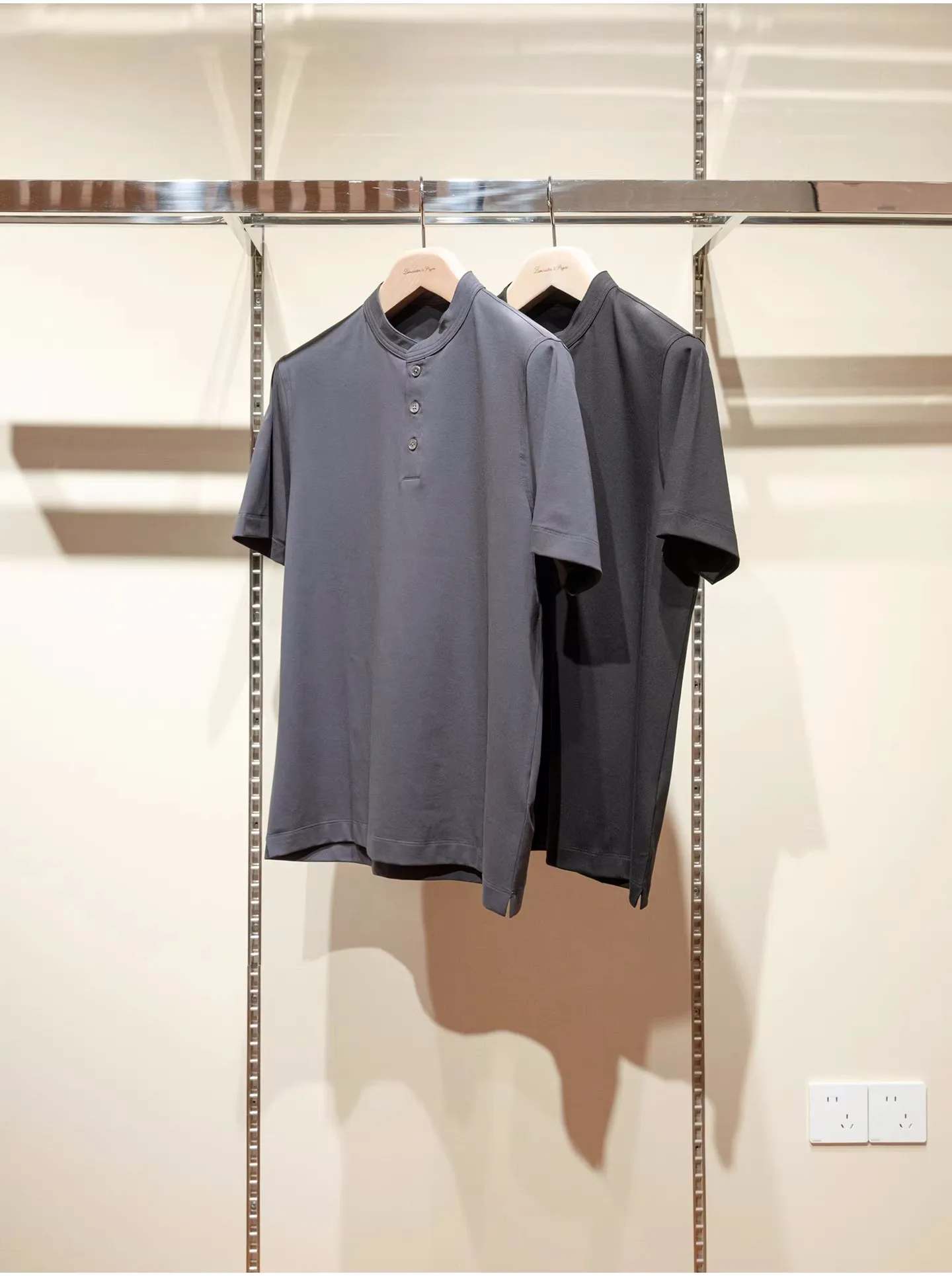High end SUPIMA cotton summer men's casual Henry collar short sleeved T-shirt
