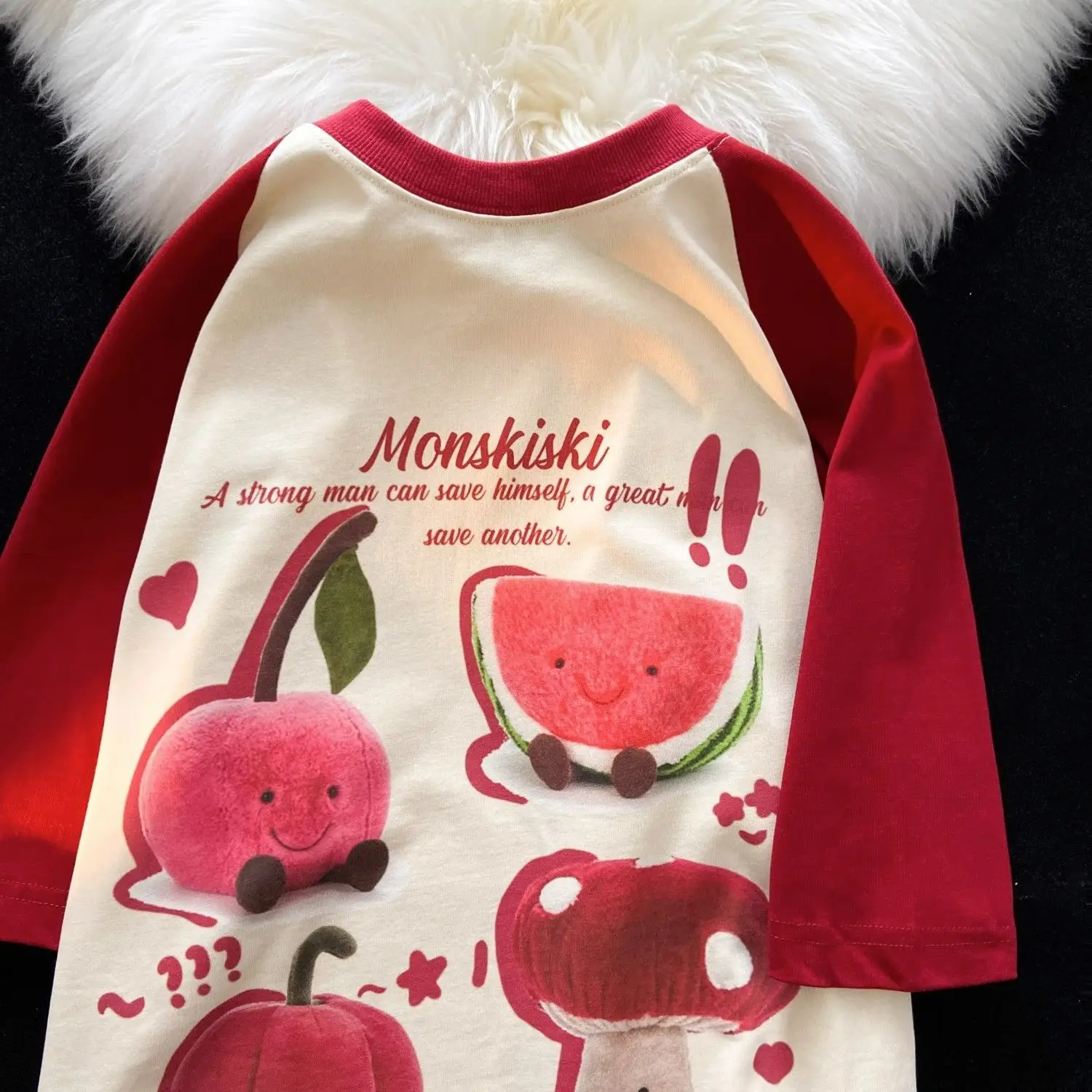 Creative Personality Cute Fruit Print Raglan Sleeve Stitching Design Niche T-Shirt Female Summer New Couple Women Men 2023 New