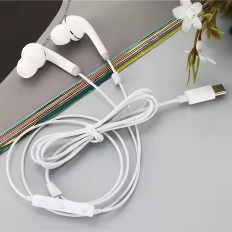 Type C Headset Stereo Music Earbud Wired Headphones With Mic For Samsung Galaxy S23 S22 S21 Ultra S20 Note 10 for huawei phone