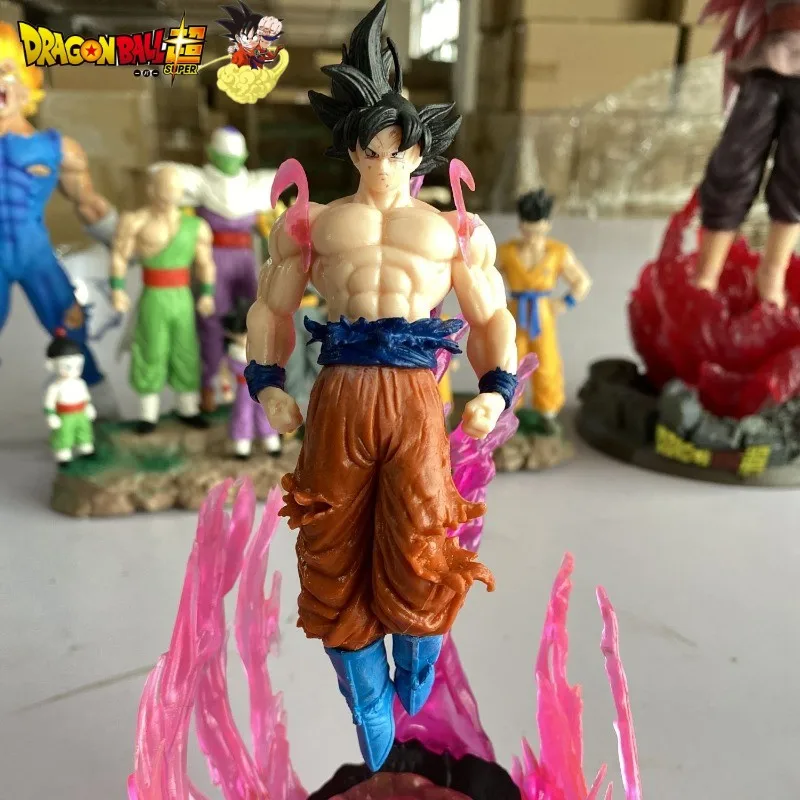 Dragon Ball Series Wukong Nuova moda per bambini Cartoon Creativo Collezione di personaggi anime Modello di personaggi Figura Decorazioni