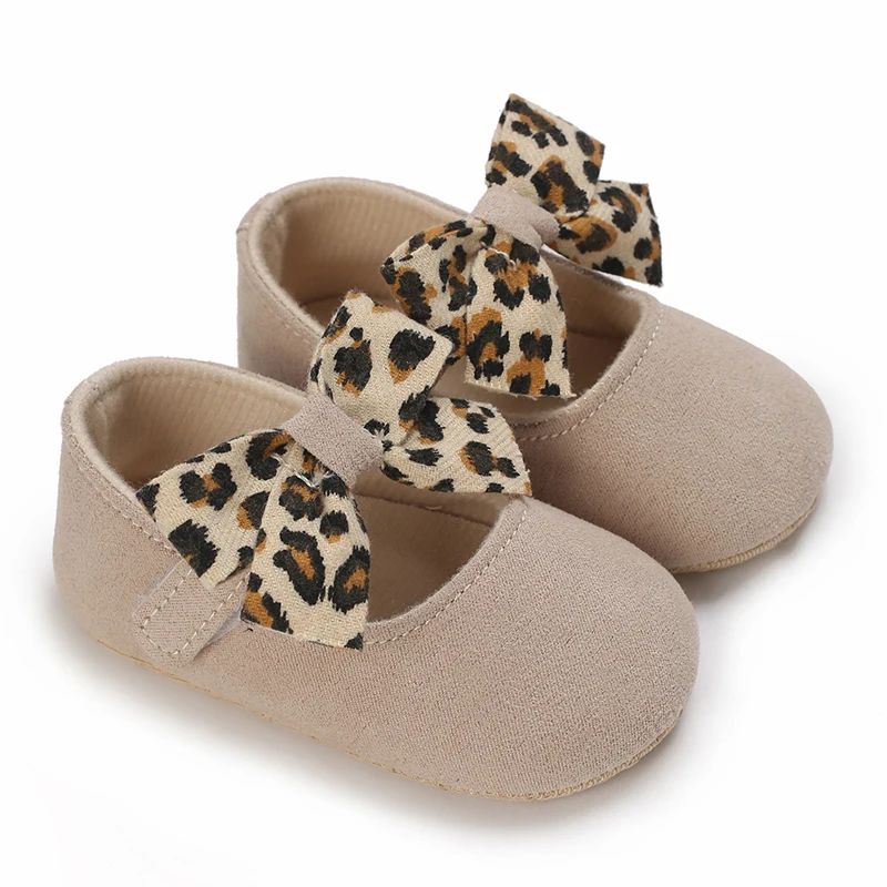 Lovely Leopard Bow Baby Shoes Fashion Princess Shoes Casual Sports Shoes Warm Toddler Soft Sole Anti Slip First Walker 0-18M