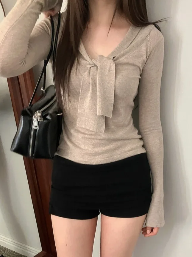 

Slim Fit Long Sve V-Ne Knitwear Women's Faionable Korean Sle Top with Sa Autumn Trendy Base irt Inner Wear