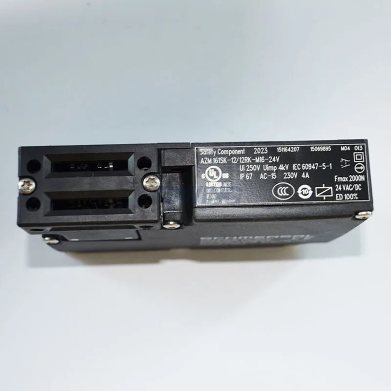 مصنع رائجة البيع 100% جديدة ومبتكرة ألمانيا SCHMERSAL مفتاح أمان مغناطيسي AZM 161SK-12/12RK-M16-24V