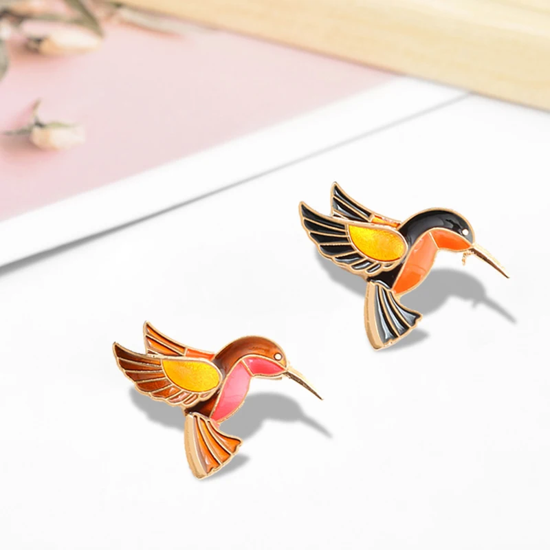 Vintage Jewelry Brooches for Women Colorful Enamel Pins Metal  Birds Cute Broach Bird Hummingbird Badge High Quality Accessories