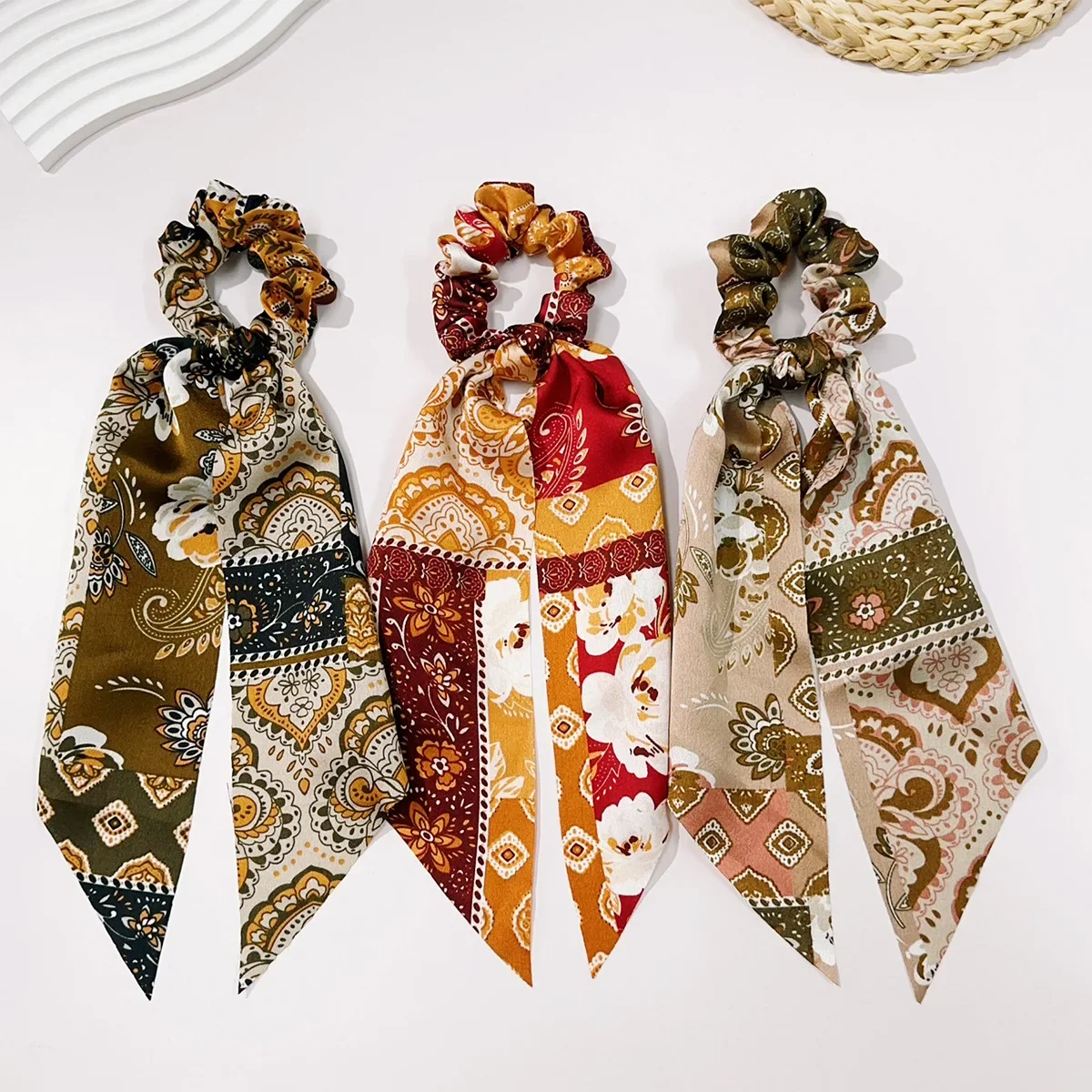 

Ethnic Vintage Floral Bow Ribbon Elastic Scrunchy Set for Women Elegant Versatile Ponytail Hair Accessory Premium Portable