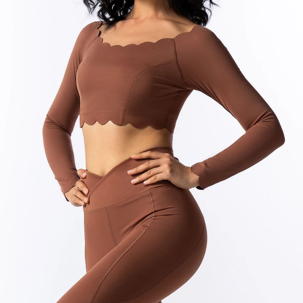 سترة صغيرة من الدانتيل بأكمام طويلة للنساء مع وسادة صدر ضيقة ومريحة للتدريب، ملابس رياضية للجري واللياقة البدنية واليوجا